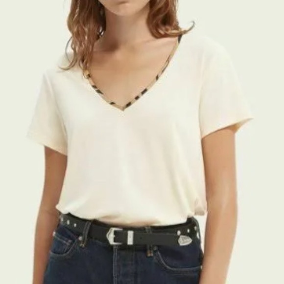 Scotch & Soda Animal Print Trim V-Neck Short Sleeve Tee size XL - Picture 1 of 13